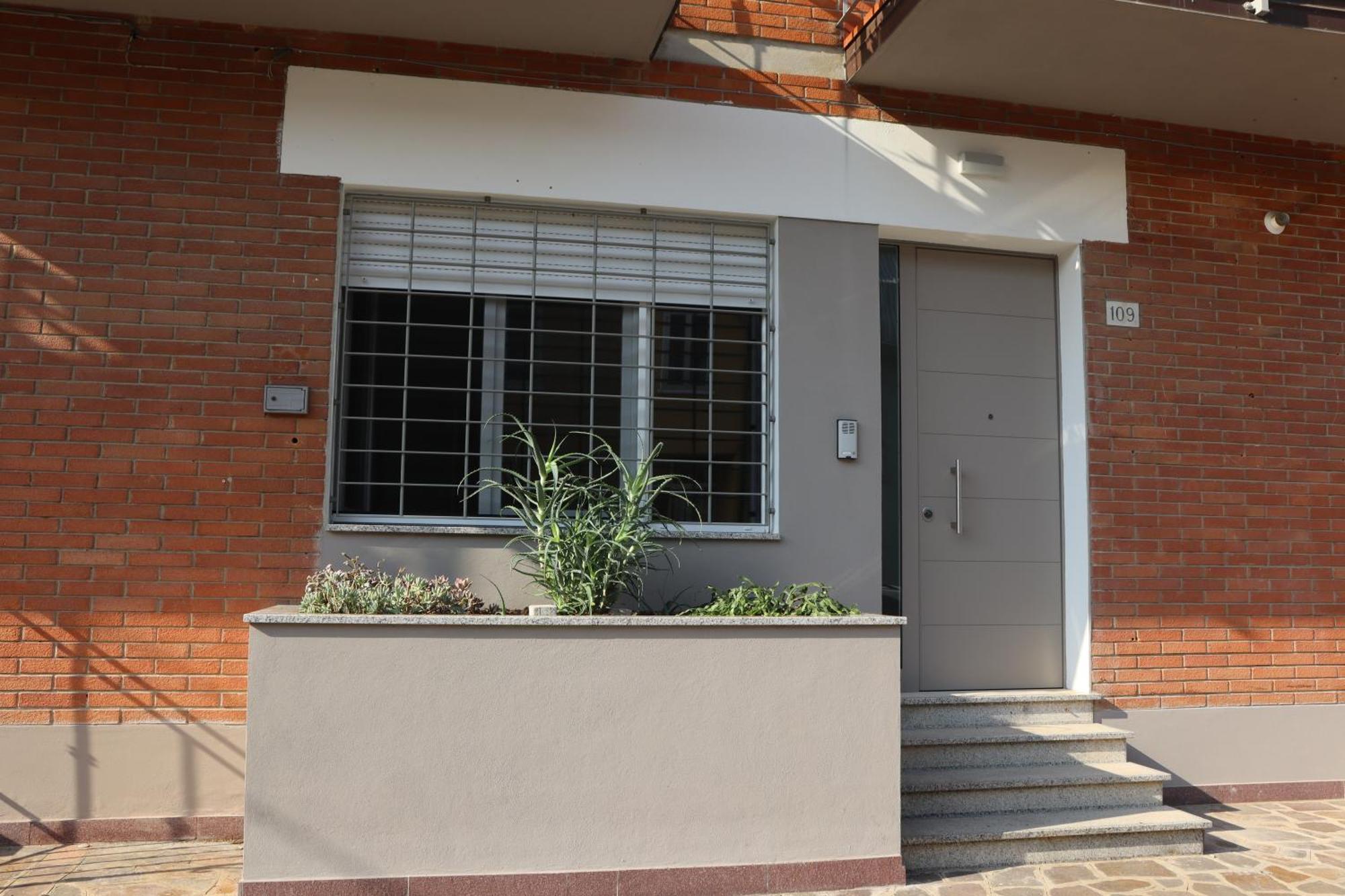 Al Ponte Della Pace Apartment Ferrara Exterior photo